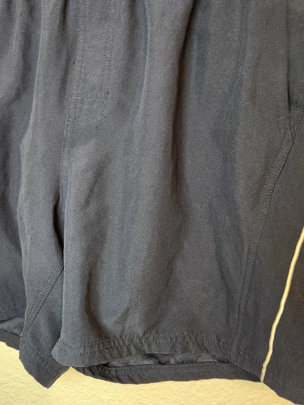 Vintage Nike Mens L Faded Travis Scott Big Swoosh Above Knee Lined Cargo Shorts